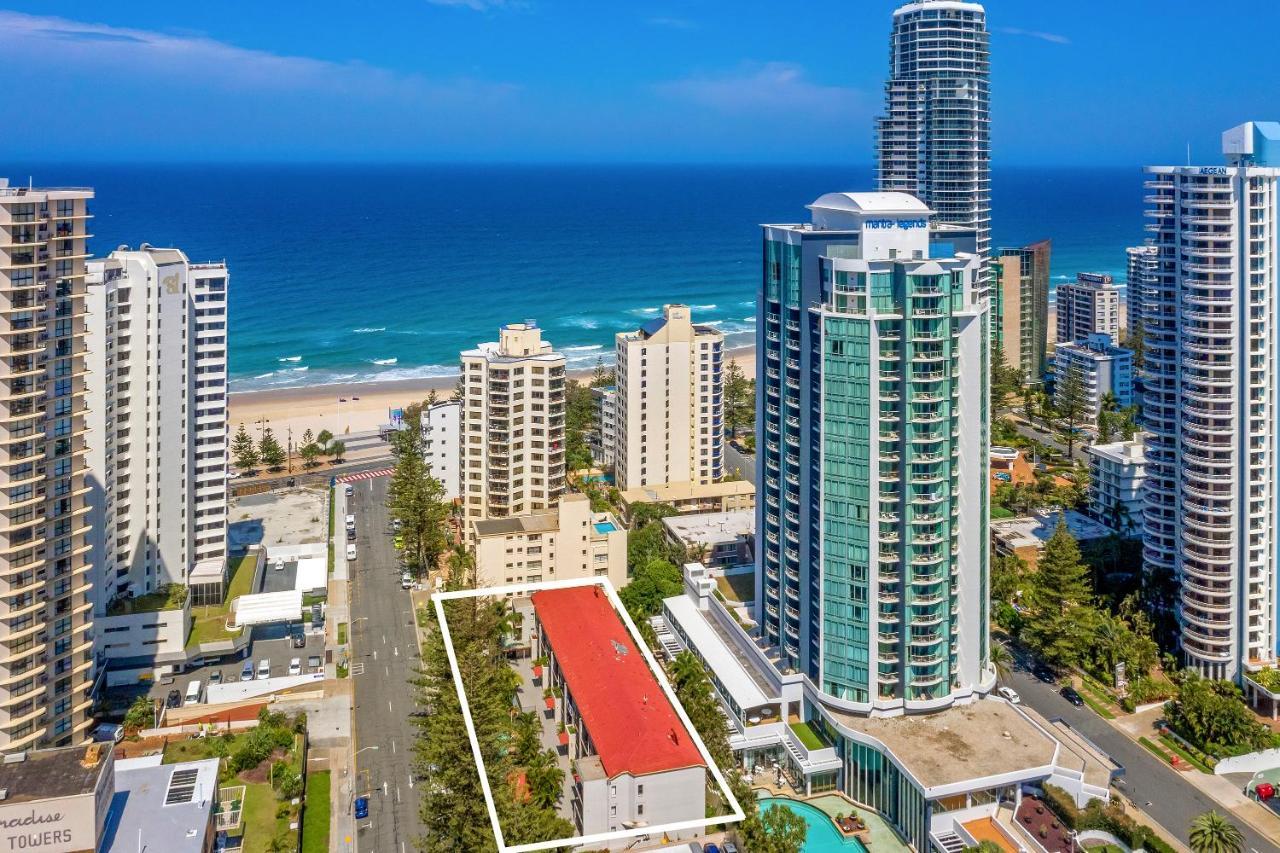 Surfers Paradise- Meters From The Beach! Gold Coast Exterior photo